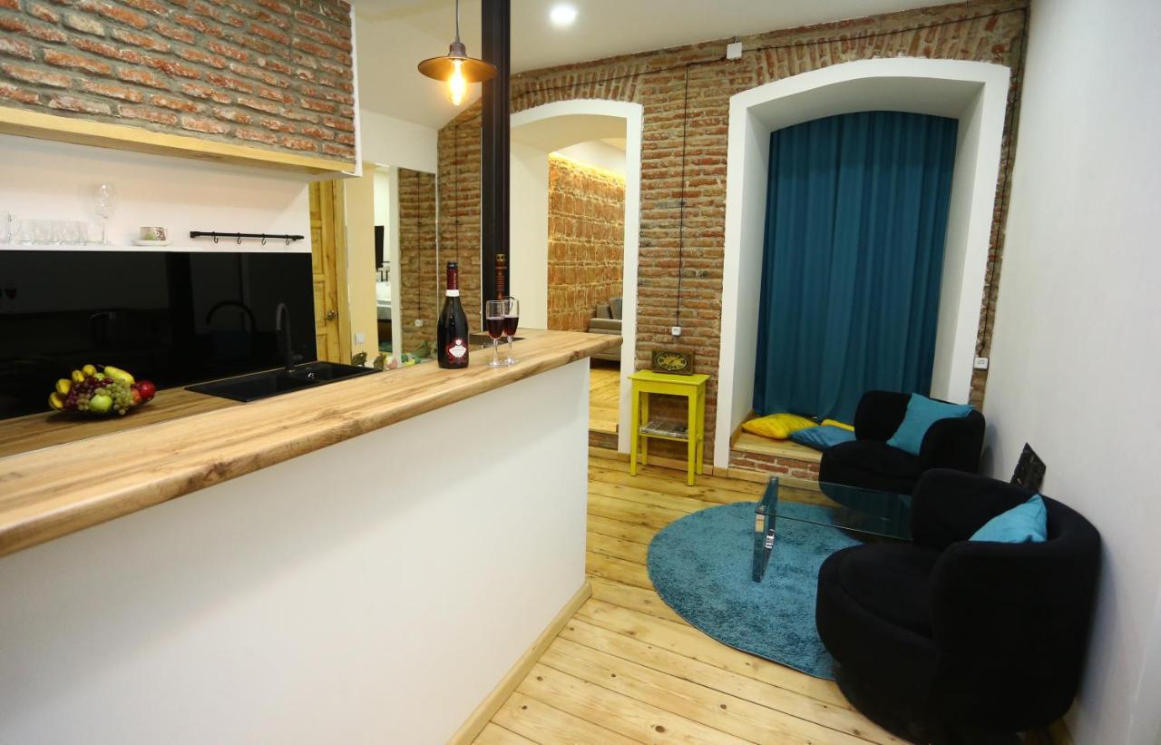 Apartamento Tiflis Hut Exterior foto