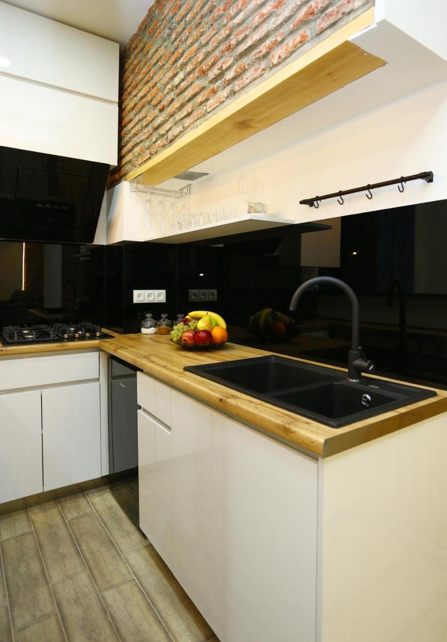 Apartamento Tiflis Hut Exterior foto