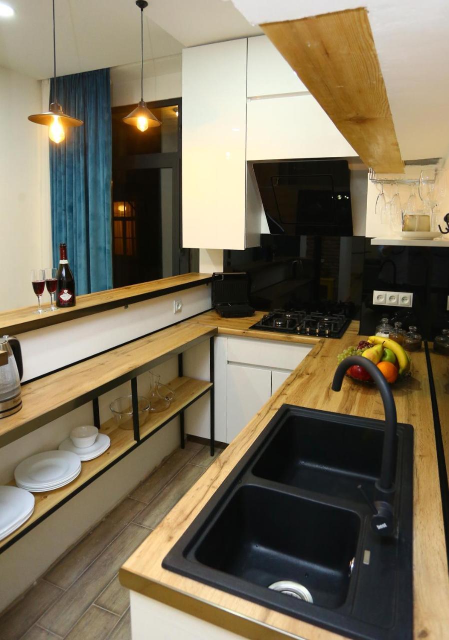 Apartamento Tiflis Hut Exterior foto