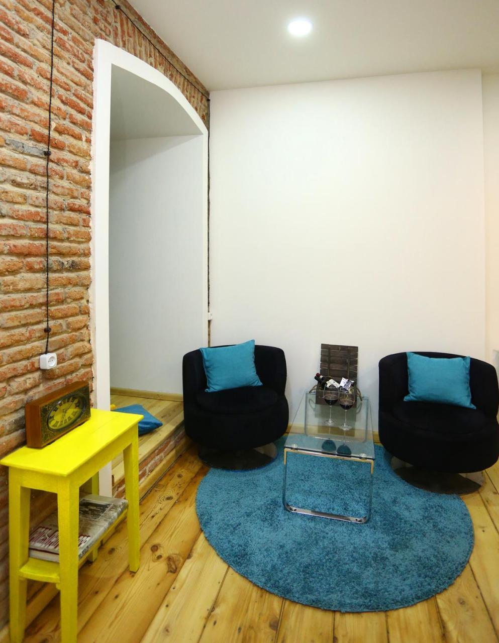 Apartamento Tiflis Hut Exterior foto