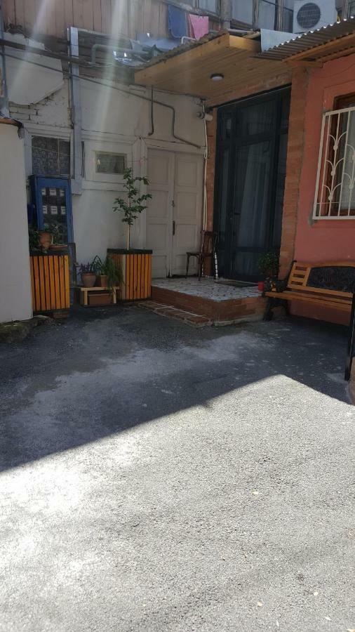 Apartamento Tiflis Hut Exterior foto